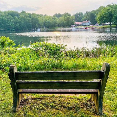 Modern Cabin With Hot Tub Grill Lake Beach Wineries Hiking Fishing And Hershey Park Family And Pet Friendly Superhosts On Ab&B Mount Gretna Εξωτερικό φωτογραφία