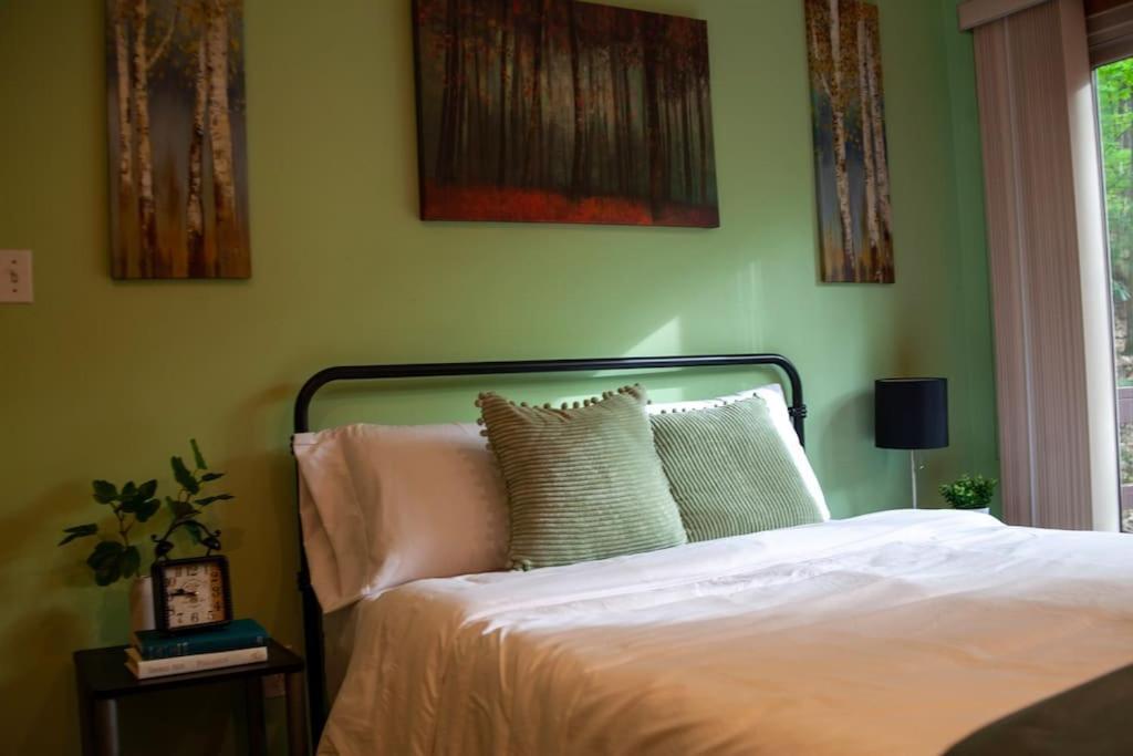 Modern Cabin With Hot Tub Grill Lake Beach Wineries Hiking Fishing And Hershey Park Family And Pet Friendly Superhosts On Ab&B Mount Gretna Εξωτερικό φωτογραφία